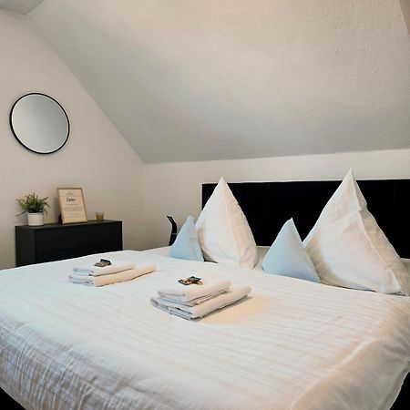 Ama Home Apartment In Hiddenhausen - Wlan, Smart-Tv - Nahe A30 & A2 - Nur 10 Min Von Herford Exterior photo
